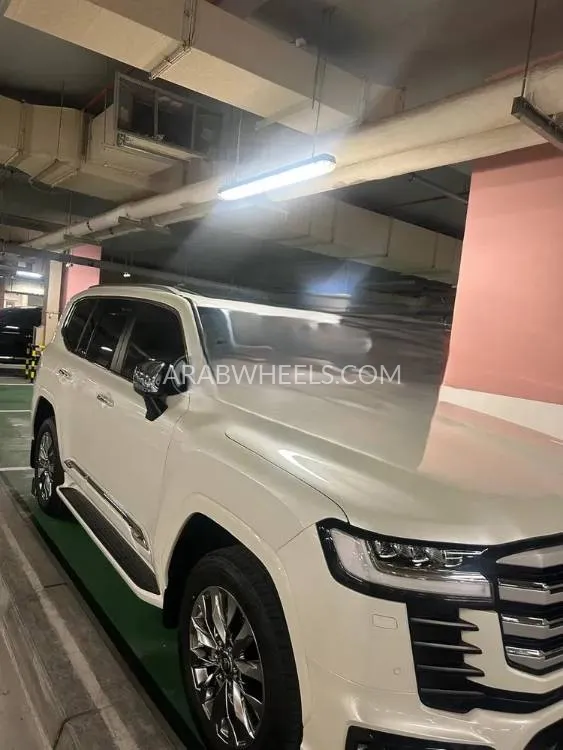 Toyota Land Cruiser 2024 for Sale in Dubai Image-2