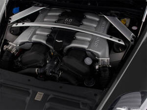 Aston Martin DB9 Exterior 