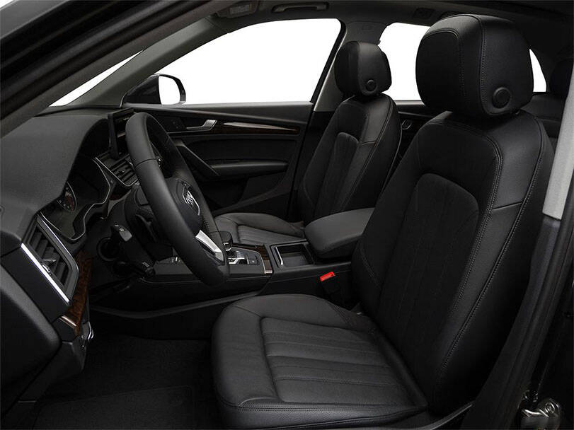 Audi Q5 1st (8R) Generation Interior 