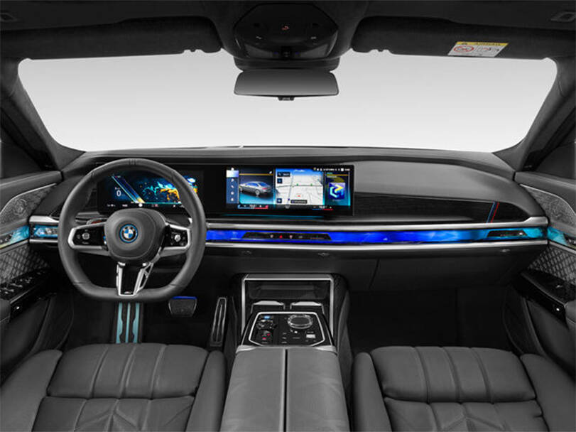 BMW i7 Interior 