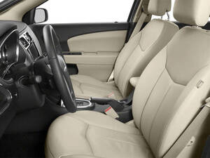 Chrysler 200 Interior 