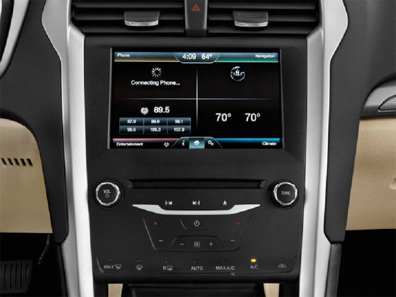 فورد فيوجن الداخلية 