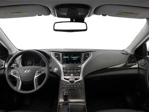 هيونداي أزيرا الداخلية 