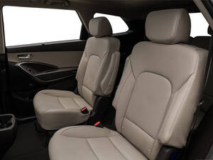 هيونداي جراند سانتا في الداخلية 