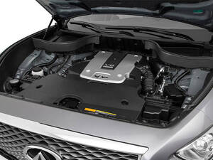 إنفينيتي QX70 الخارجية 