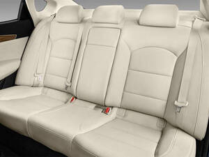 كيا كادينزا الداخلية 