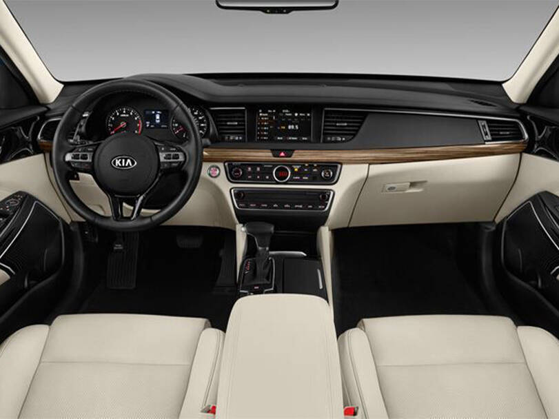 Kia Cadenza Interior 