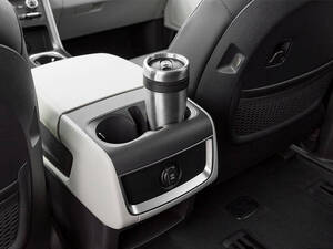 كيا كارنفال الداخلية 