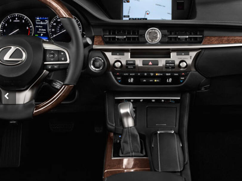 Lexus ES Interior 