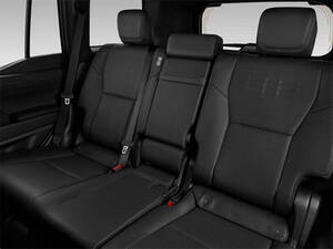 لكزس GX الداخلية 