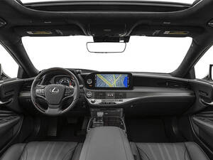 لكزس LS الداخلية 