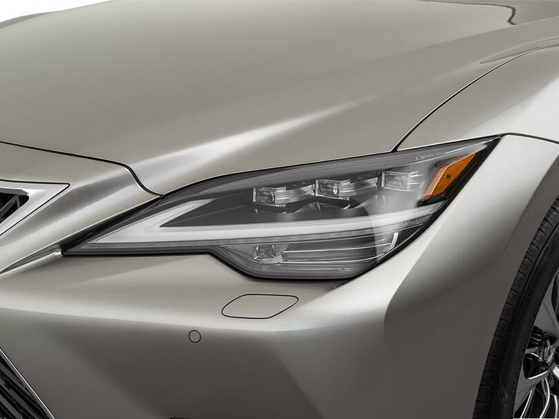 لكزس LS الخارجية 