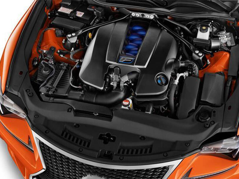 لكزس RC F الخارجية 