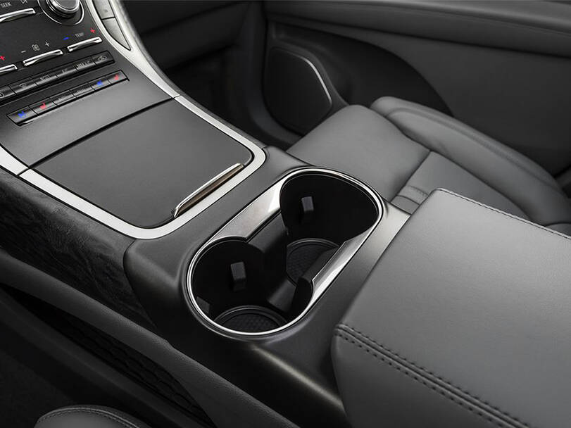 Lincoln Nautilus Interior 