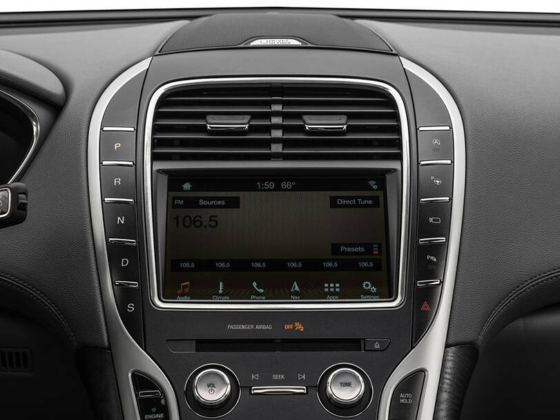 Lincoln Nautilus Interior 