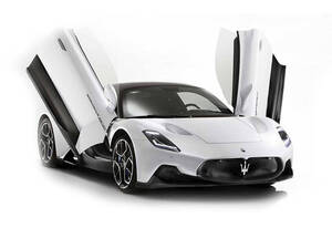 Maserati MC20 Exterior 