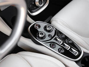 McLaren GT Interior 