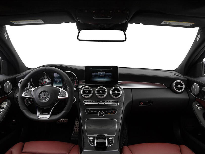 مرسيدس بنز كلاس C الداخلية 