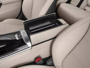 Mercedes Benz C Class Interior 