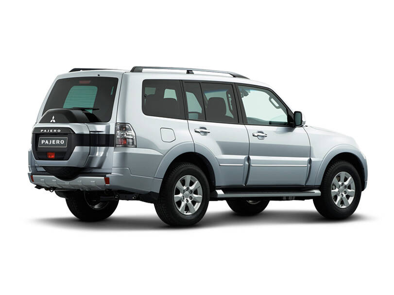 ميتسوبيشي باجيرو الخارجية 