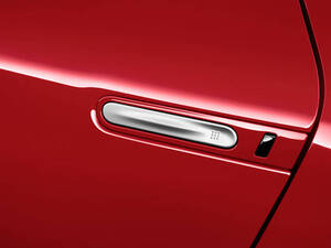 نيسان GT-R الخارجية 