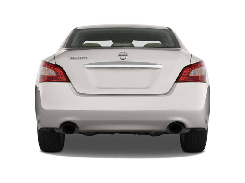 نيسان ماكسما الجيل السابع (A35) الخارجية 