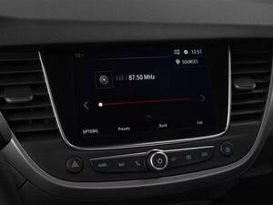 أوبل X كروس لاند الداخلية 