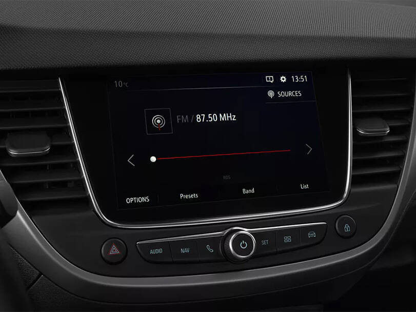 Opel Crossland X 2026 Images, Explore 19 Photos of Interior and Exterior Image-13