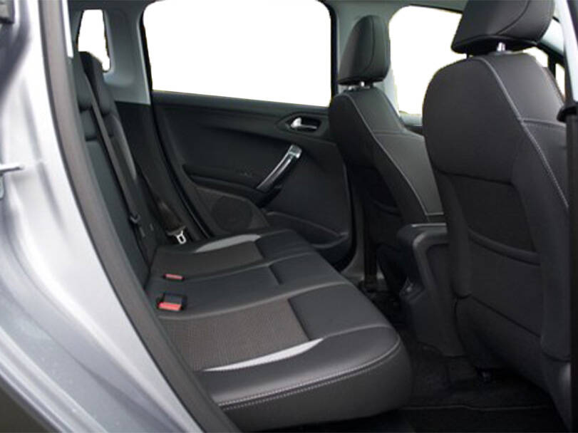 Peugeot 2008 Interior 