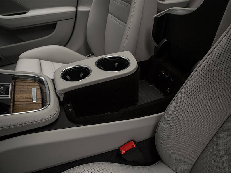 بورشه باناميرا الداخلية 