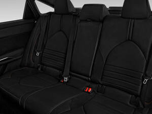 تويوتا أفالون الداخلية 