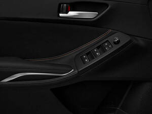 تويوتا أفالون الداخلية 