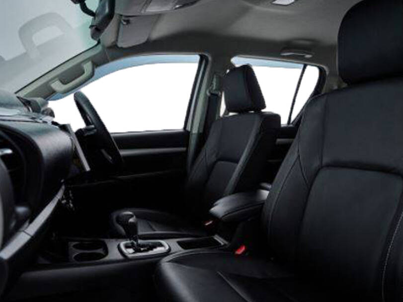 Toyota Hilux 2025 Interior 
