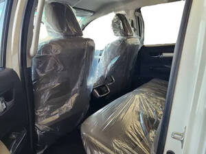 تويوتا هايلوكس الداخلية 