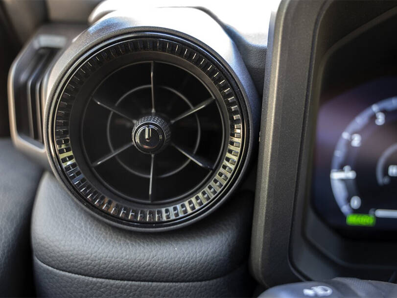 Toyota Land Cruiser Prado 2025 Interior 