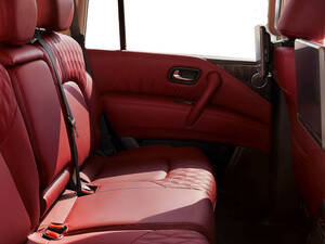 نيسان باترول الداخلية 