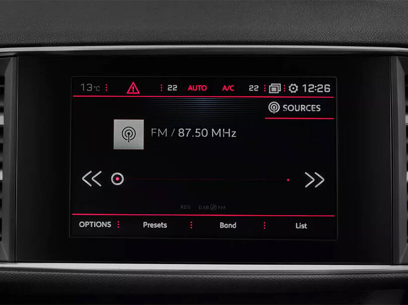 Peugeot 308 2nd (T9) Generation Interior 