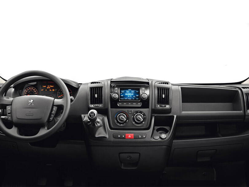 Peugeot Boxer Interior 