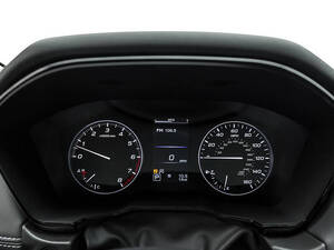 سوبارو ليجاسي الداخلية 