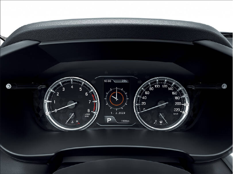 سوزوكي جراند فيتارا 2025 صور، واستكشاف 10 صور داخلية وخارجية Image-7