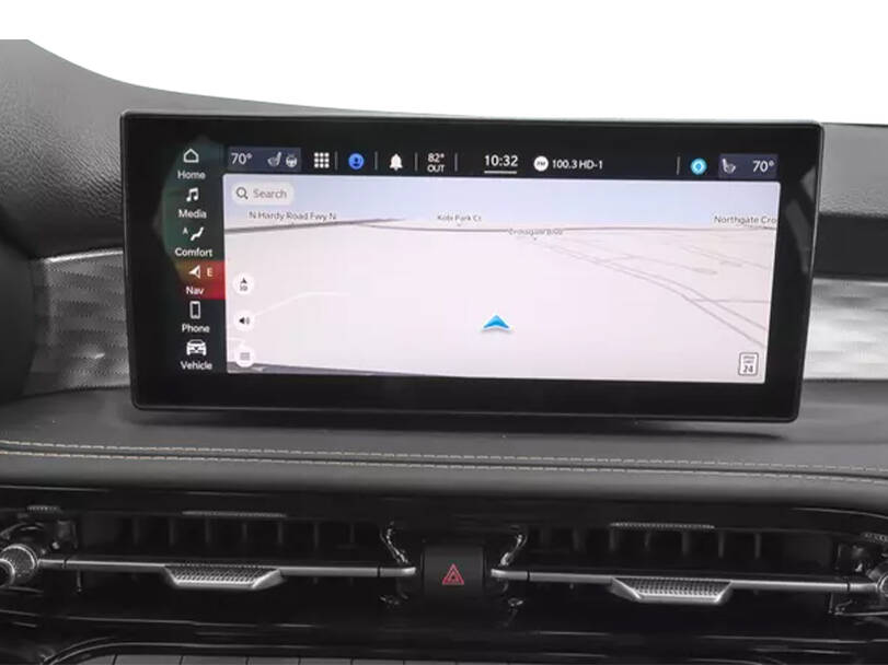 Alfa Romeo Tonale Interior 