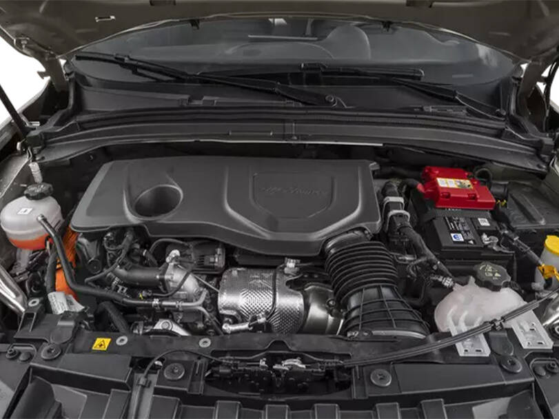 Alfa Romeo Tonale 2026 Images, Explore 17 Photos of Interior and Exterior Image-7