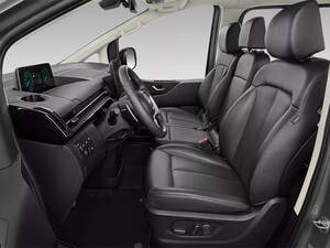 هيونداي ستاريا الداخلية 