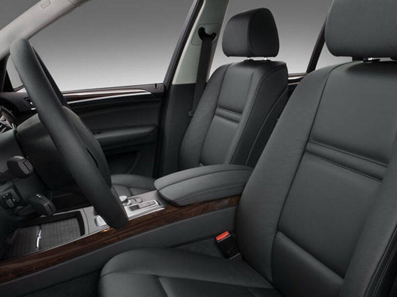 BMW X5 2nd (E70) Generation Interior 
