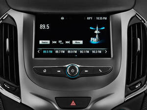 Chevrolet Cruze Interior 