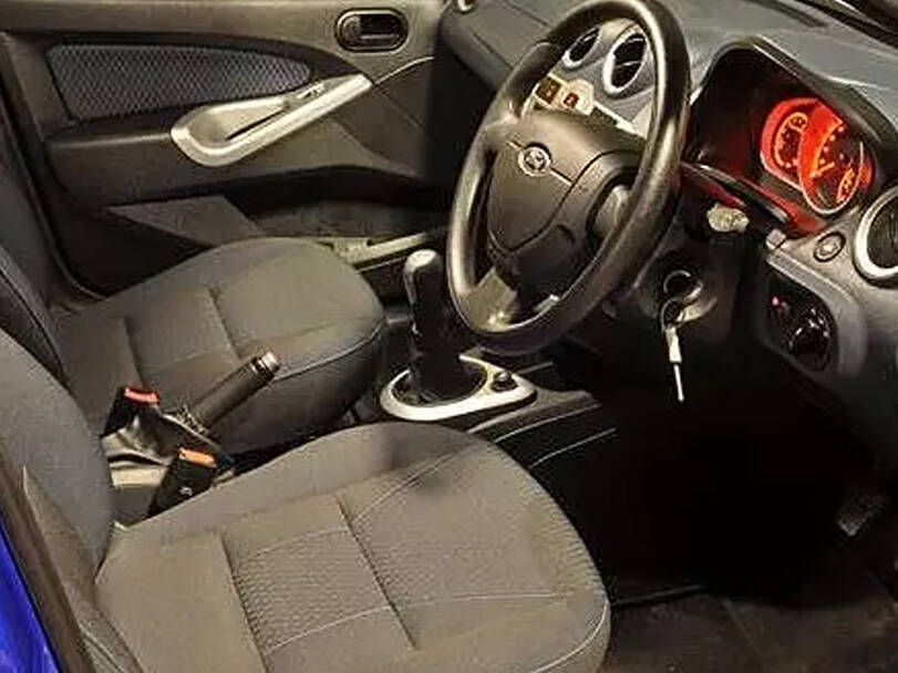 Ford Figo 1st Generation Pictures: Explore 10 Images of Interior and Exterior Image-10