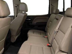 جي إم سي سييرا الداخلية 