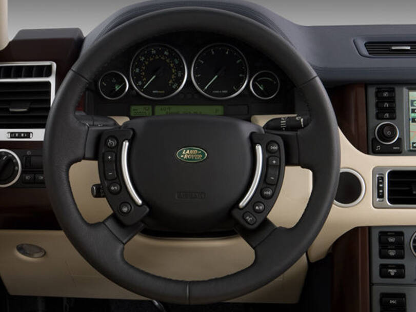 Land Rover Range Rover 3rd (L322) Generation Interior 