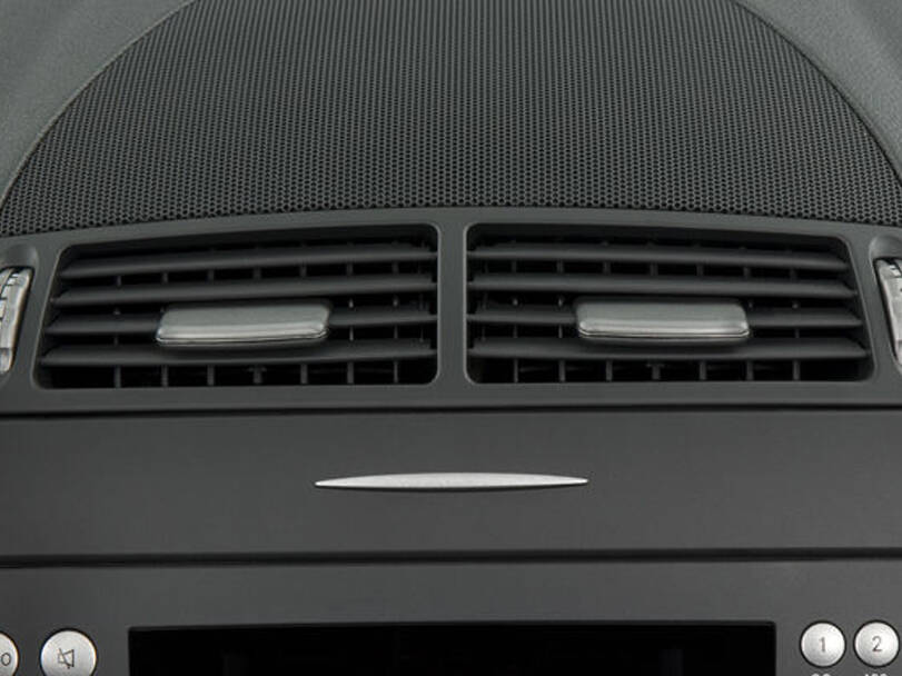 مرسيدس بنز SLK Class الجيل الثاني (R171) صور داخلية وخارجية Image-21