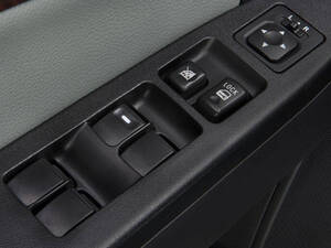 ميتسوبيشي غالانت الداخلية 